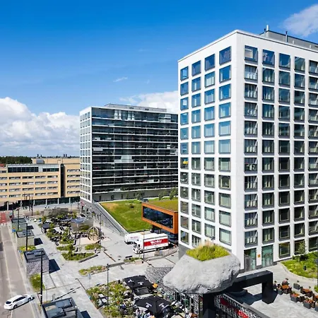 Modern Near Pasila Railway Station * هلسنكي