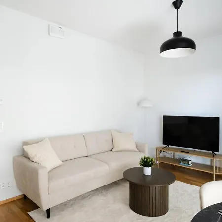 公寓 Modern Near Pasila Railway Station 赫尔辛基